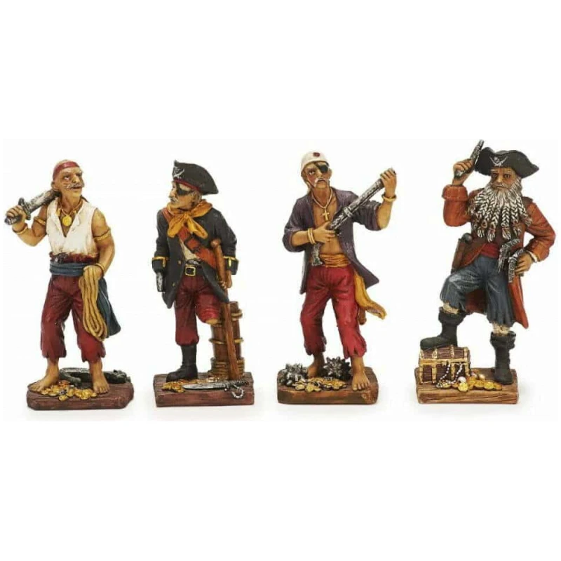 Es werden vier sehr detailreiche Pirat aus Poly-Figuren (4 x 3 x 10 cm) ausgestellt, jede in unterschiedlicher Piratenkleidung mit unterschiedlichen Merkmalen. Eine hält ein Schwert, eine andere ein Gewehr, die dritte hebt einen Becher und die vierte steht neben einer Schatzkiste. Sie sind mit Augenklappen, Hüten und Waffen ausgestattet.