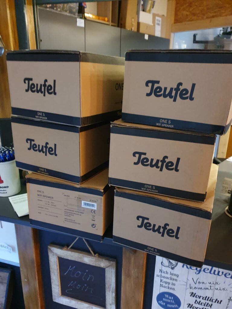 Zum Teufel... DHL, oneS, teufel